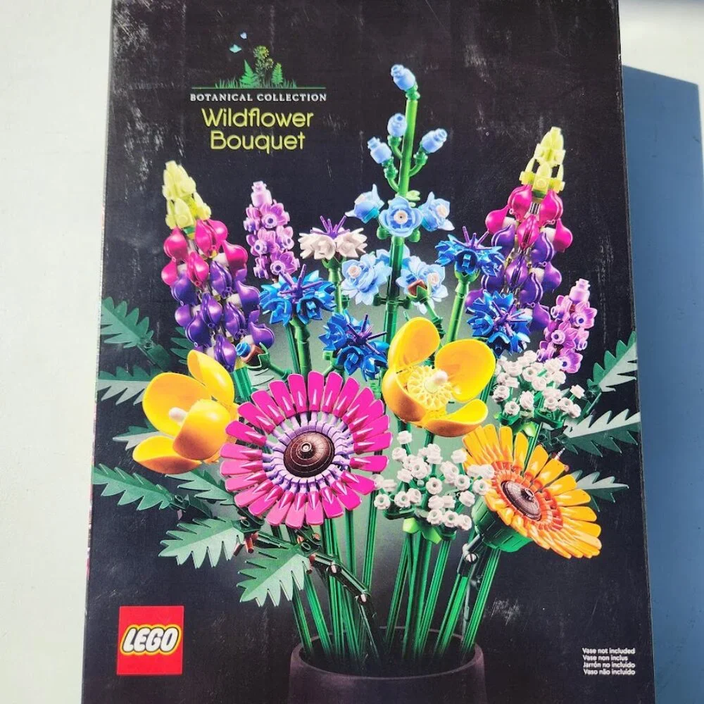 LEGO 10313 Botanicals Artificial Wildflower Bouquet Fake Flowers Building Set To